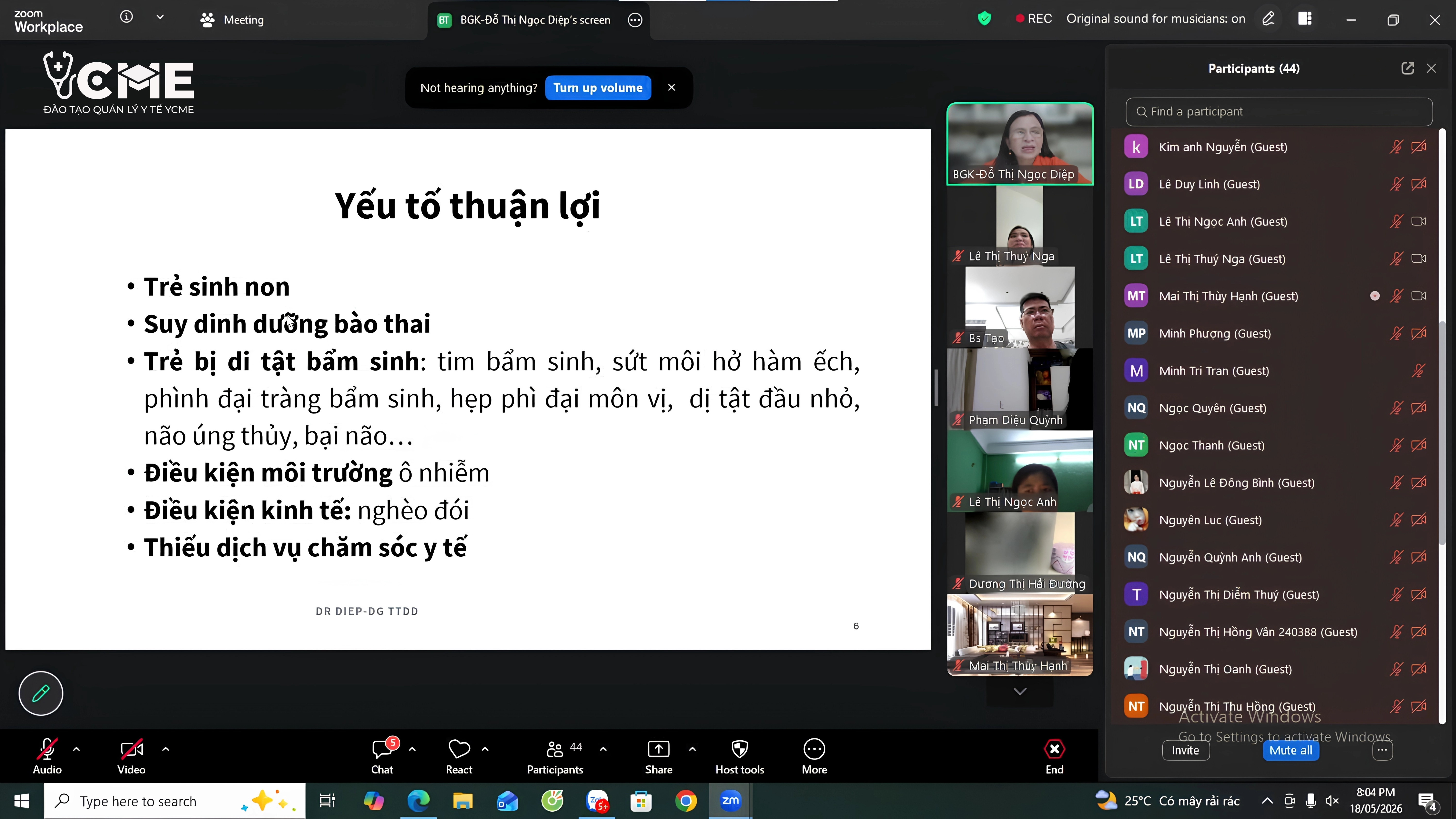 Lớp học Dinh dưỡng nhi khoa do BS.CKII Đỗ Thị Ngọc Diệp giảng dạy.